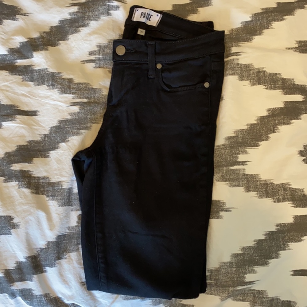 Sz 26 Paige black distressed skinny jeans
